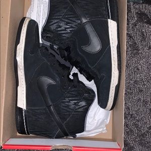 Nike women’s dunk sky hi print